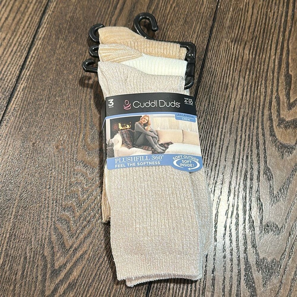 Cuddl Duds Plushfill Crew Socks 3-Pack NEW Beige Tan Cream Warm Cozy Size 4-10